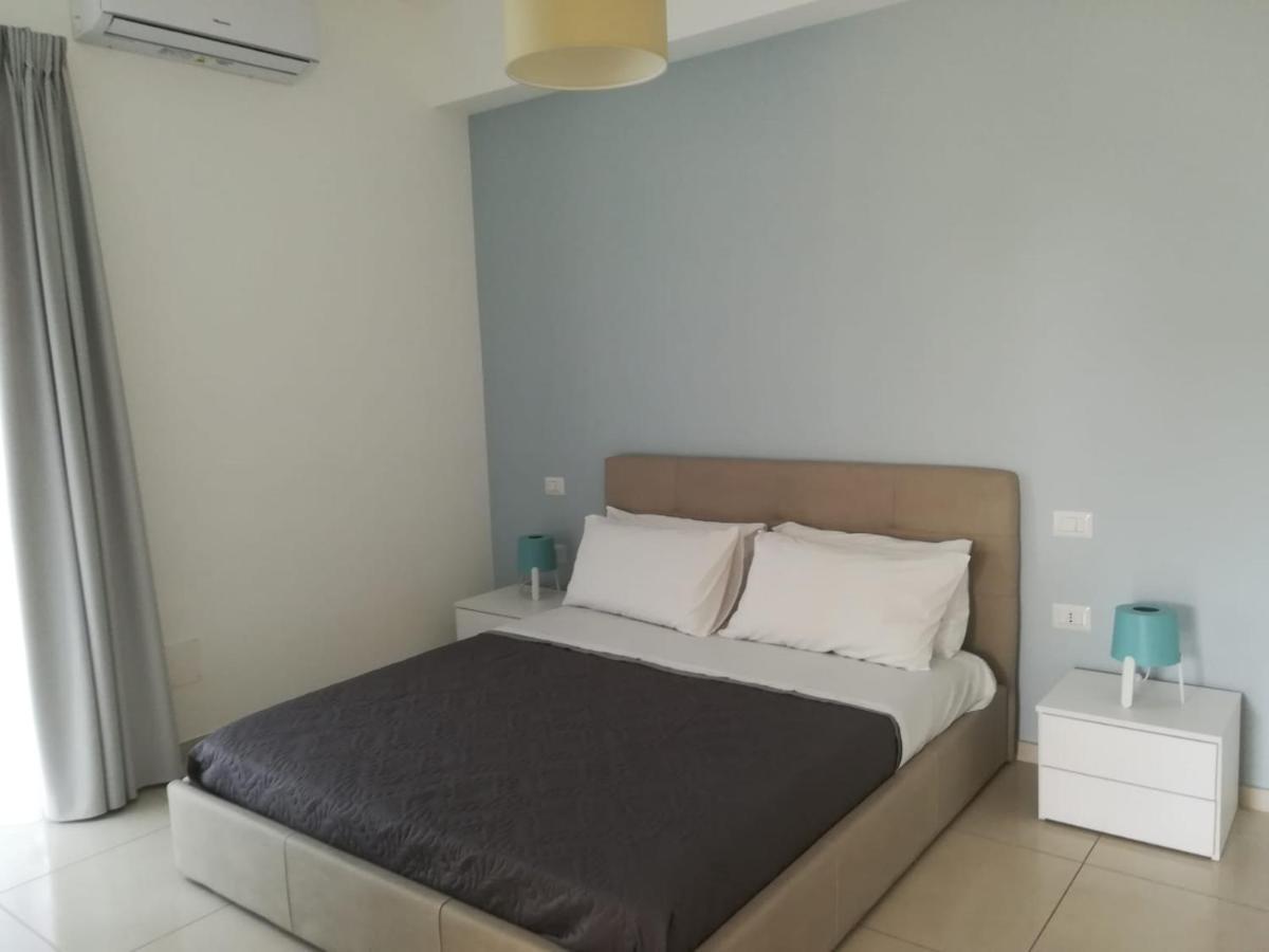 Assteas Rooms 帕埃斯图姆 外观 照片