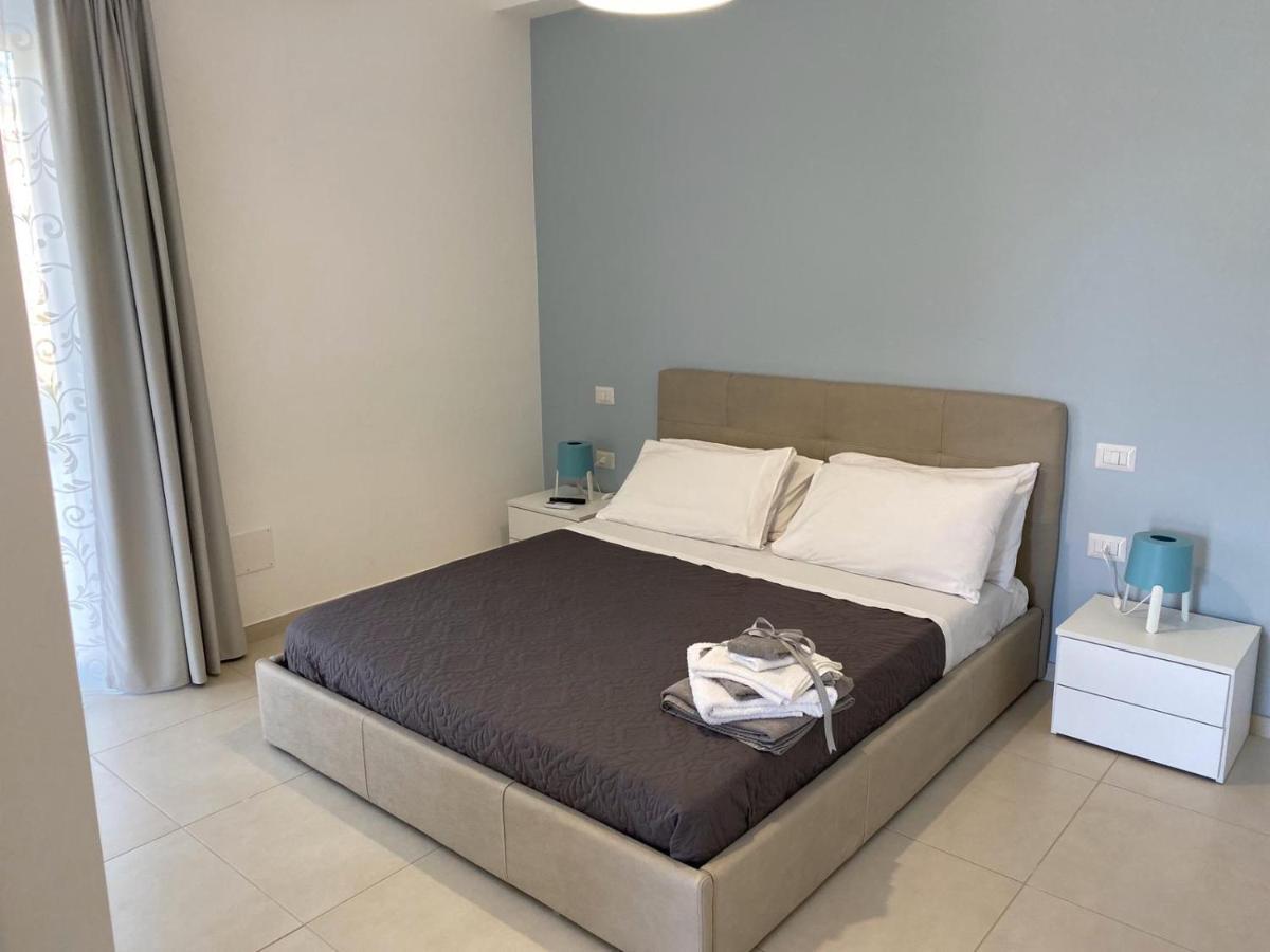 Assteas Rooms 帕埃斯图姆 外观 照片